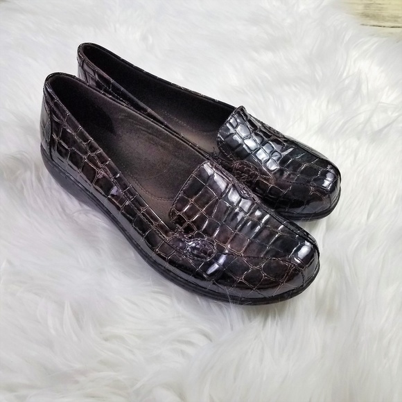 clarks bayou q loafer